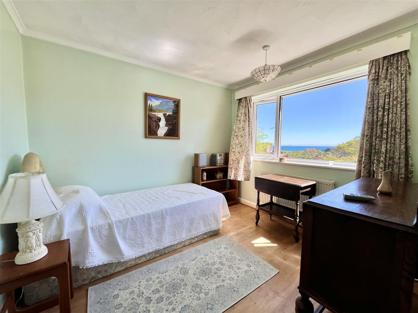 Meadow Way, Fairlight, Hastings